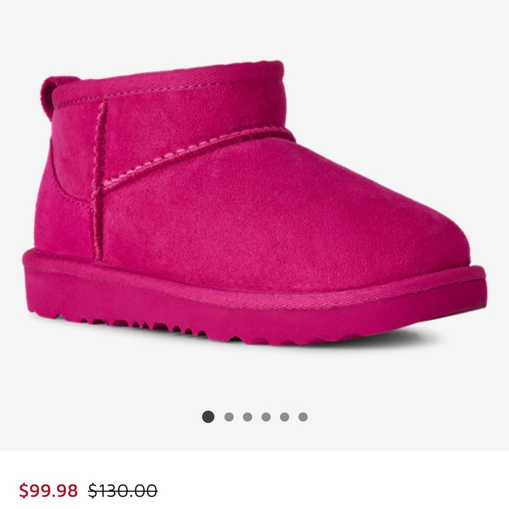 UGG classic ultra minis Kids size 13 - Picture 5 of 5